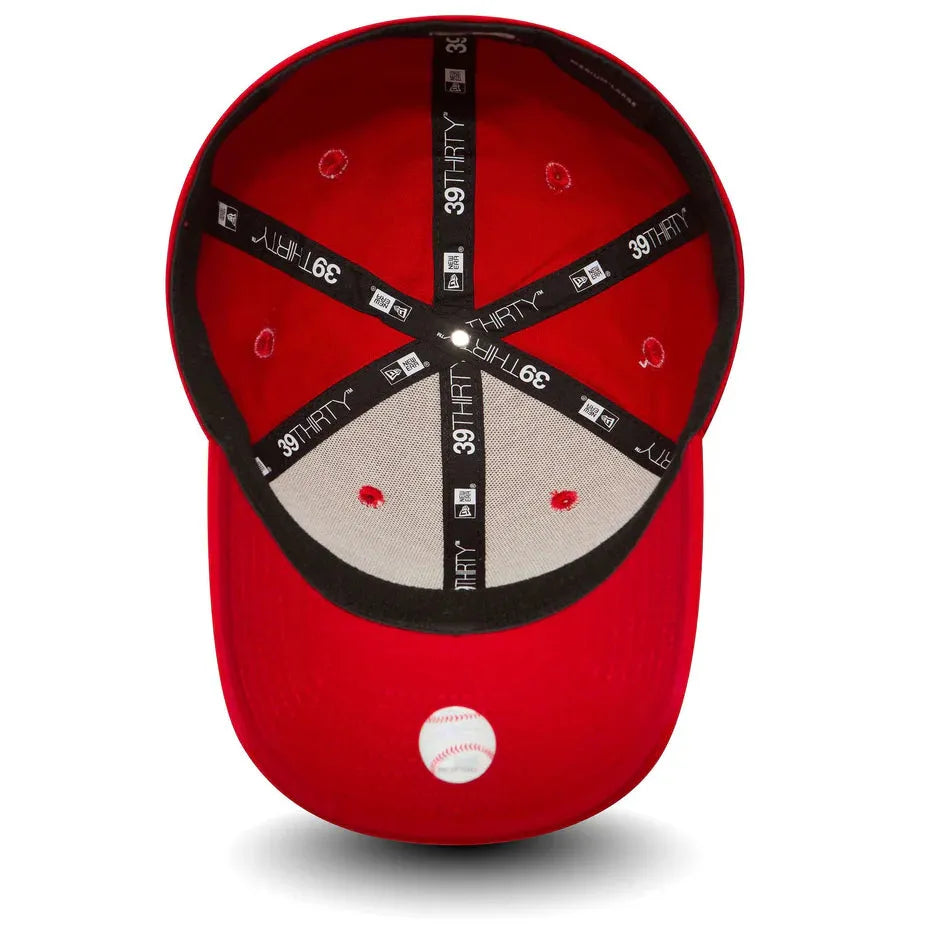 NEW ERA 39THIRTY LEAGUE ESSENTIAL NEW YORK YANKEES RED CAP - FAM
