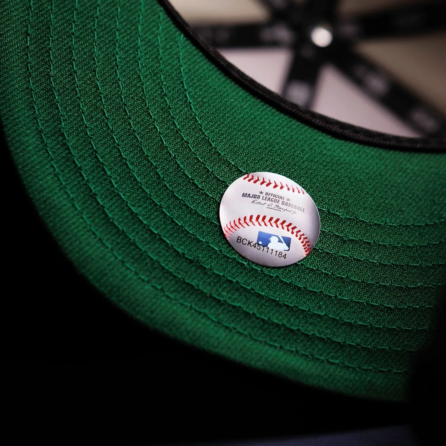 NEW ERA 59FIFTY MLB NEW YORK YANKEES WORLD SERIES 100TH ANNIVERSARY TWO TONE / KELLY GREEN UV FITTED CAP - FAM
