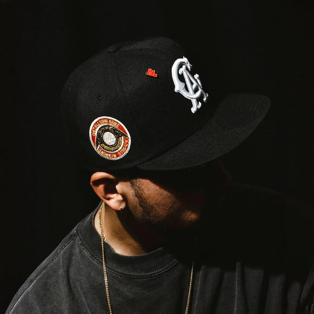 NEW ERA 59FIFTY MLB CALIFORNIA ANGELS ALL STAR GAME 1967 BLACK / SCARLET RED UV FITTED CAP - FAM