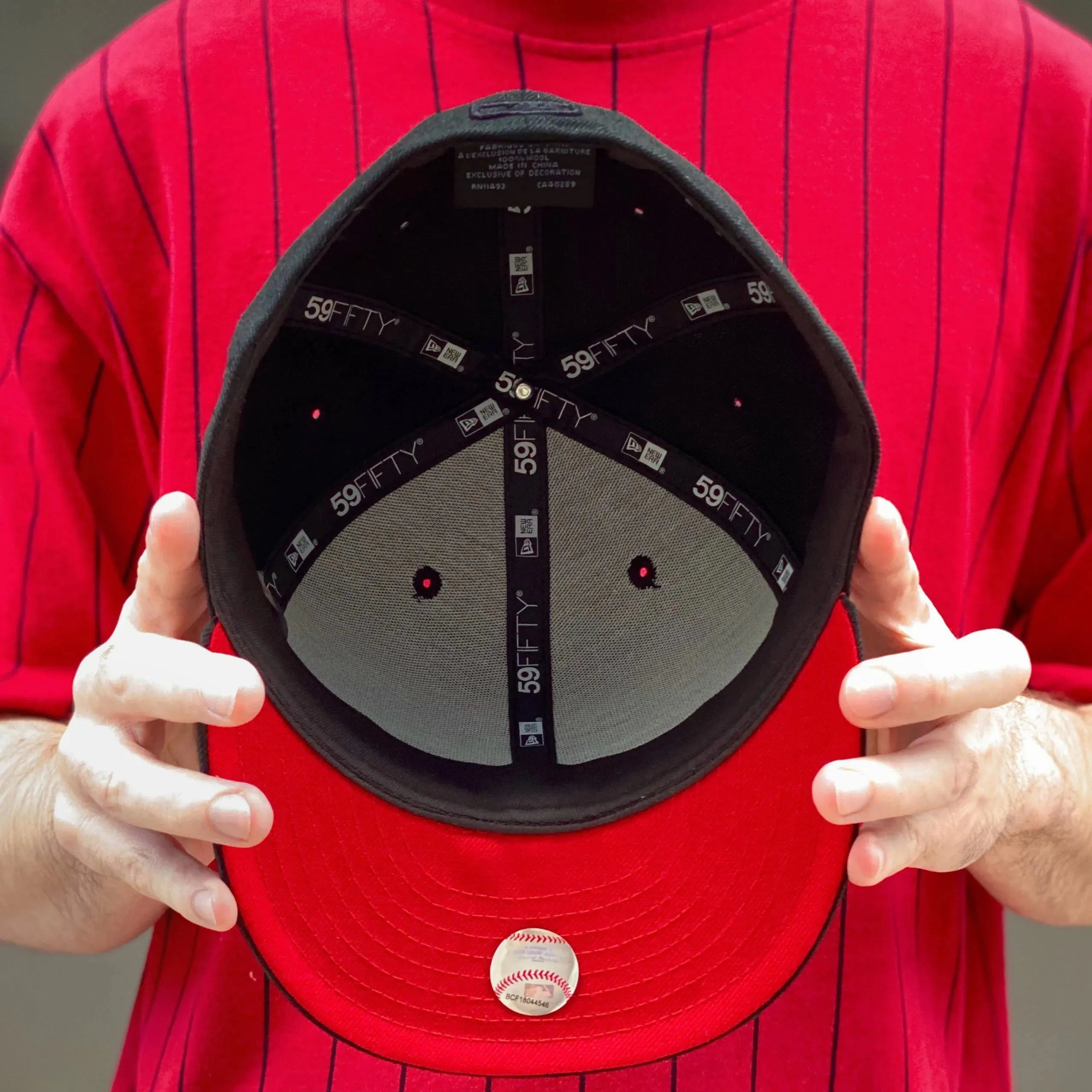 NEW ERA 59FIFTY MLB NEW YORK YANKEES BLACK WOOL/ RED UV FITTED CAP - FAM