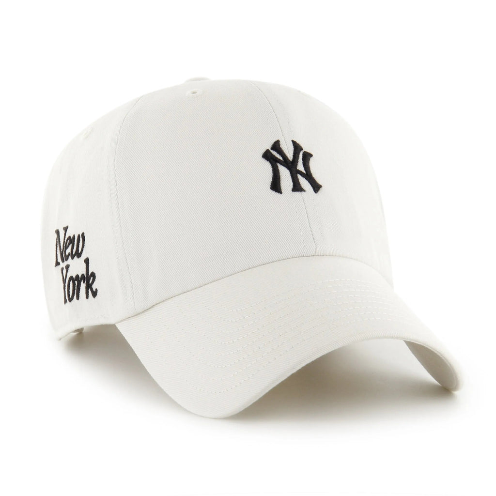 MLB NEW YORK YANKEES FOUNDTATION ’47 CLEAN UP WHITE CAP - FAM