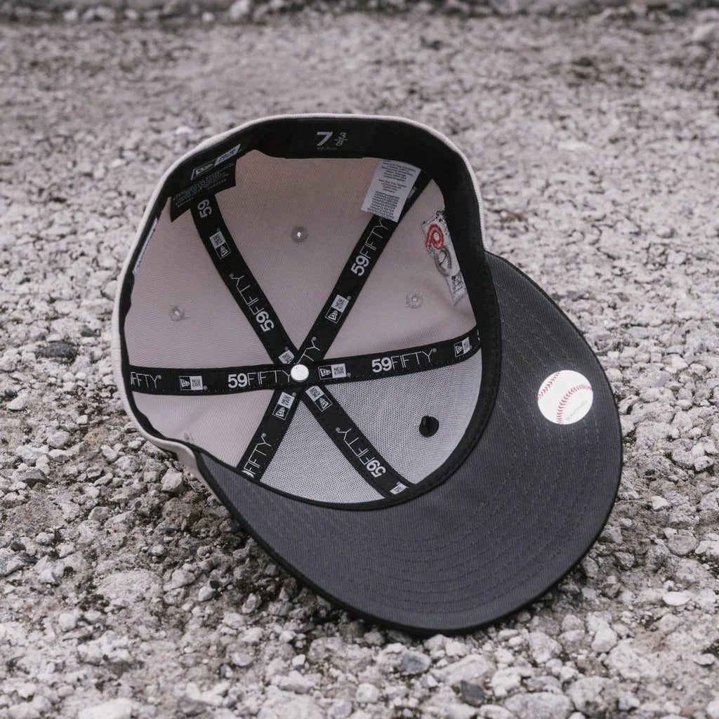 NEW ERA 59FIFTY MLB LOS ANGELES DODGERS 60TH ANNIVERSARY TWO TONE / GRAPHITE UV FITTED CAP - FAM