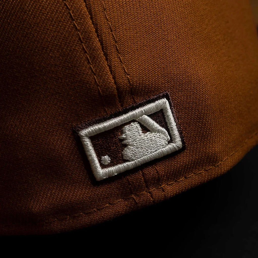NEW ERA 59FIFTY MLB 60TH STADIUM LOS ANGELES DODGERS EARTHY BROWN / GRAY UV FITTED CAP