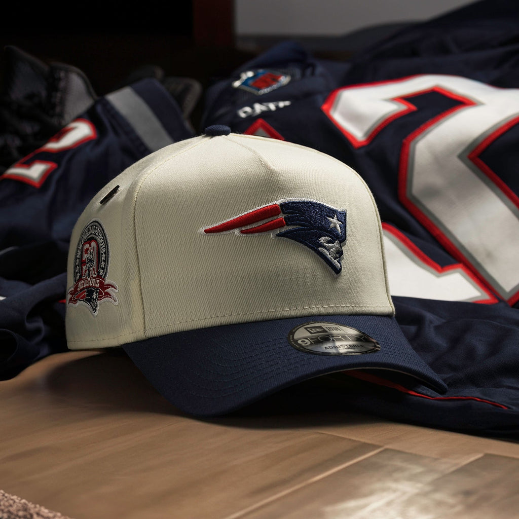 NEW ENGLAND PATRIOTS NFL CHROME WHITE BLUE TWO TONE GRAY UV / NEW ERA 9FORTY A-FRAME