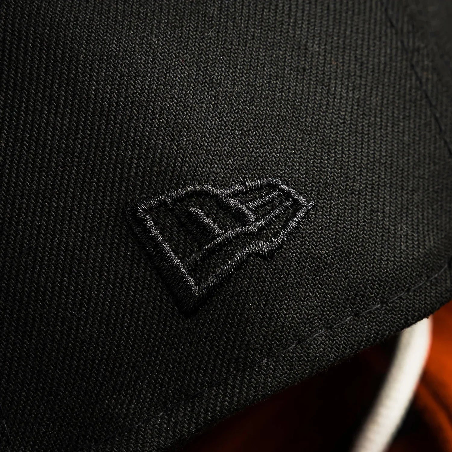 NEW ERA 59FIFTY MLB DETROIT TIGERS BLACK / GREEN UV FITTED CAP