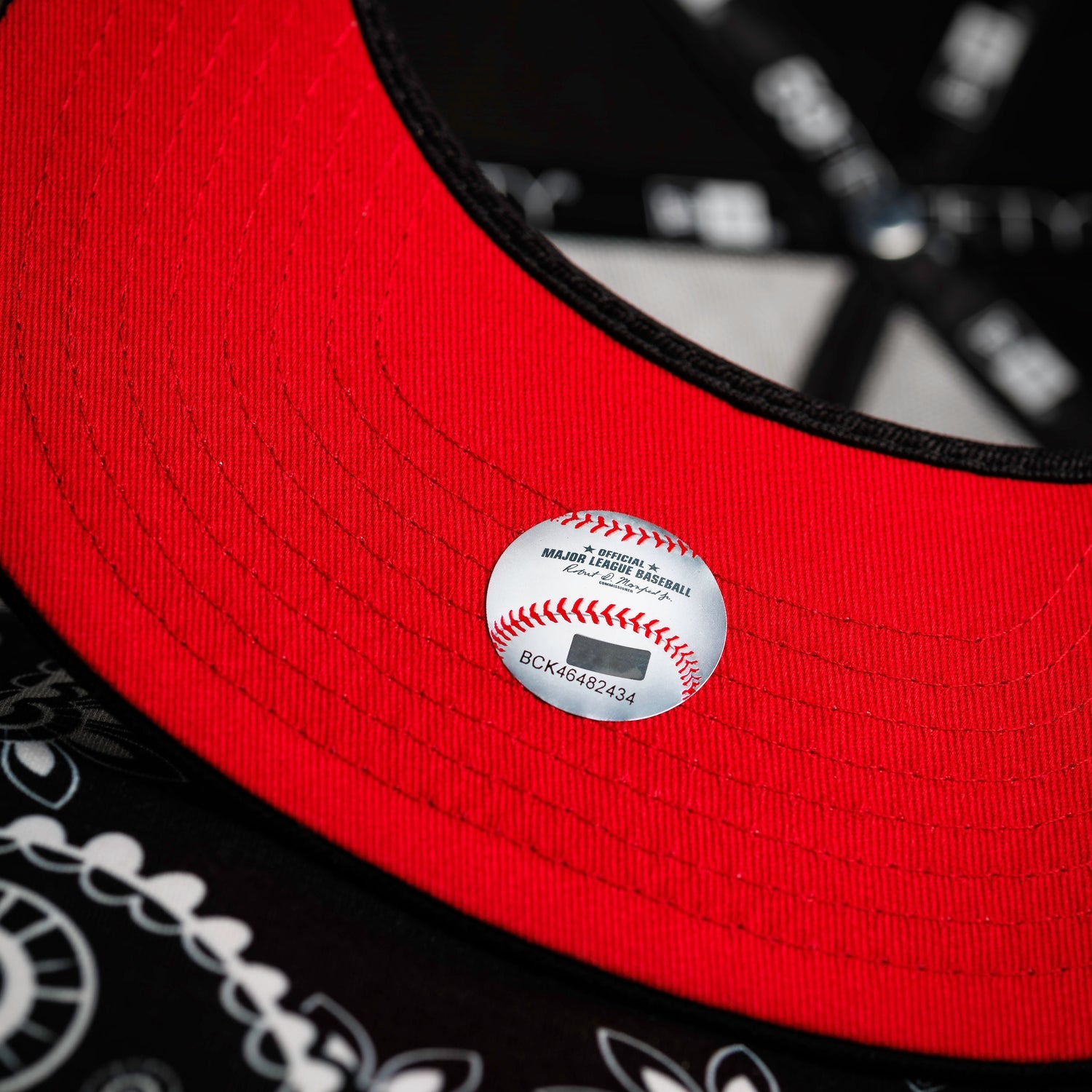 NEW ERA 59FIFTY A-FRAME MLB NEW YORK YANKEES WS 99 BLACK / SCARLET UV FITTED CAP