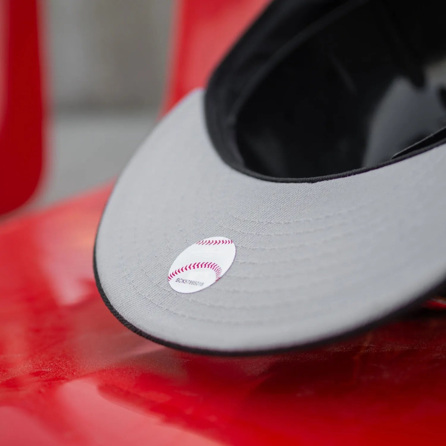 NEW ERA 59FIFTY MLB ANAHEIM ANGELS UPSIDE DOWN BLACK / GREY UV FITTED CAP - FAM