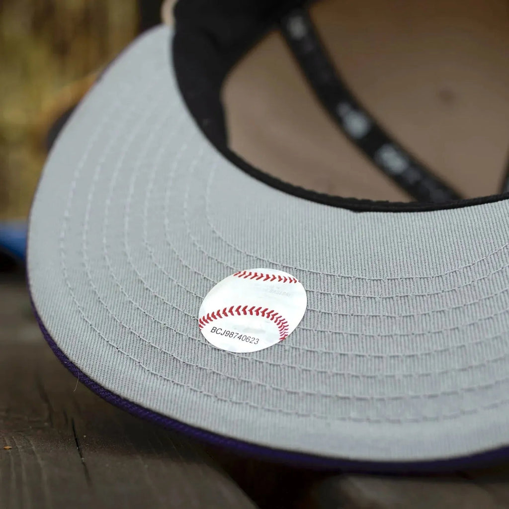 NEW ERA 59FIFTY MLB ATLANTA BRAVES WORLD SERIES 2021 TWO TONE / GREY UV FITTED CAP - FAM
