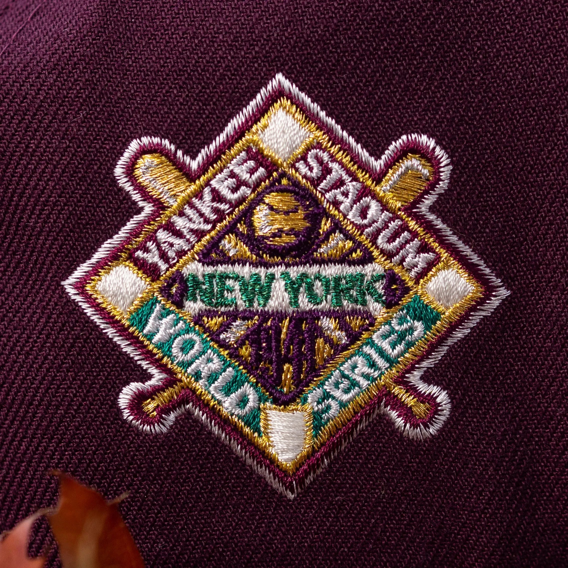 NEW ERA 59FIFTY MLB NEW YORK YANKEES WORLD SERIES 1941 MAROON / AQUA UV FITTED CAP - FAM